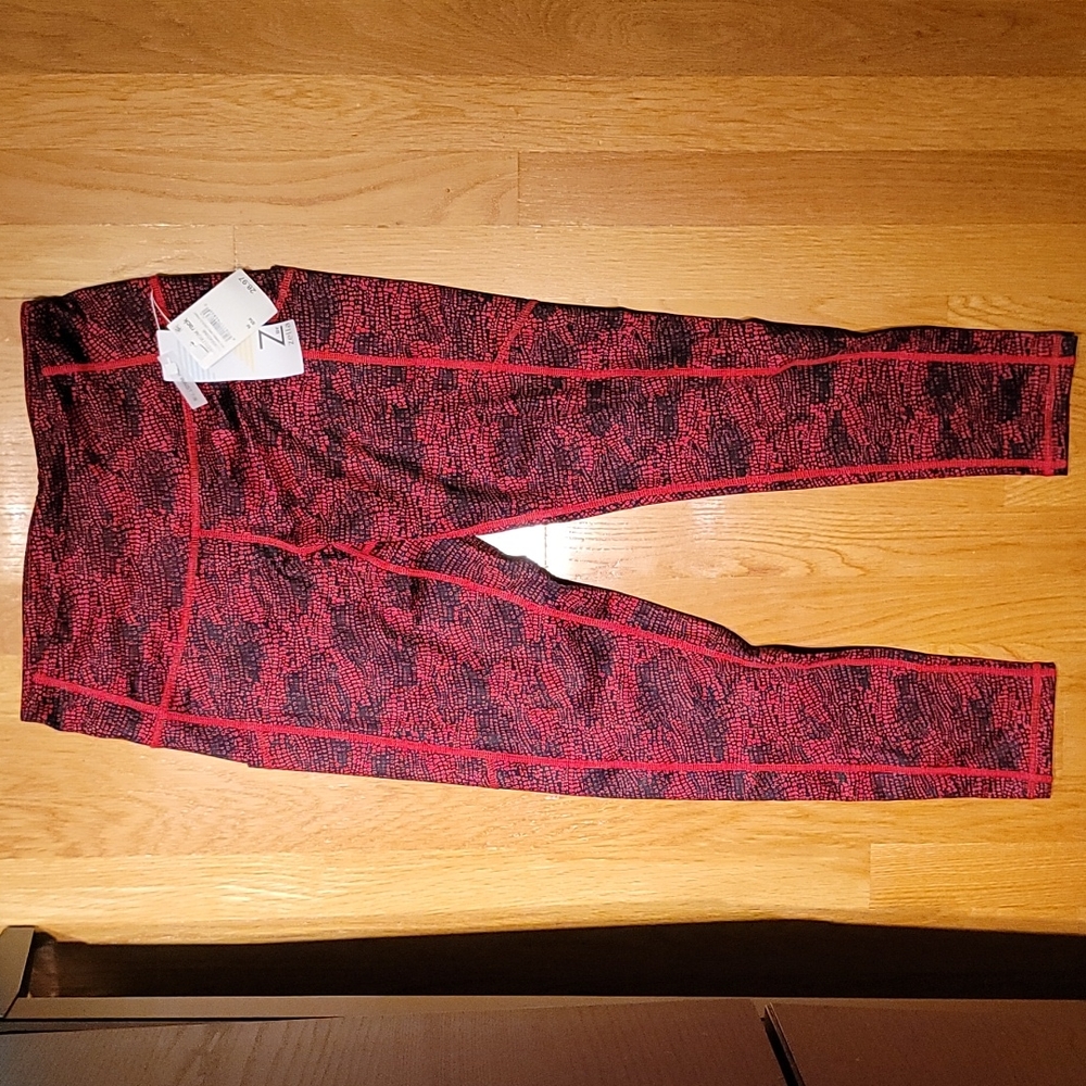 Zella, M, red samba mini croco print